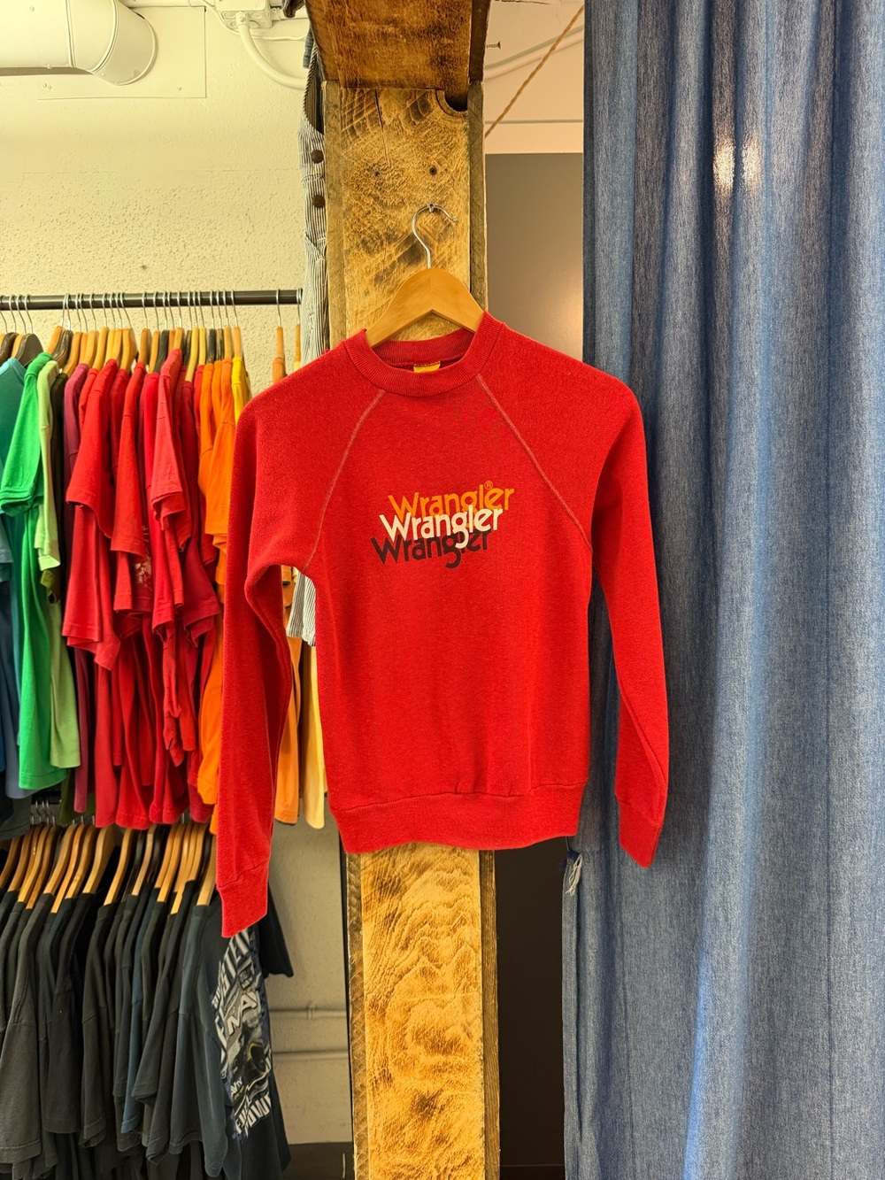 Vintage wrangler red kids sweatshirt